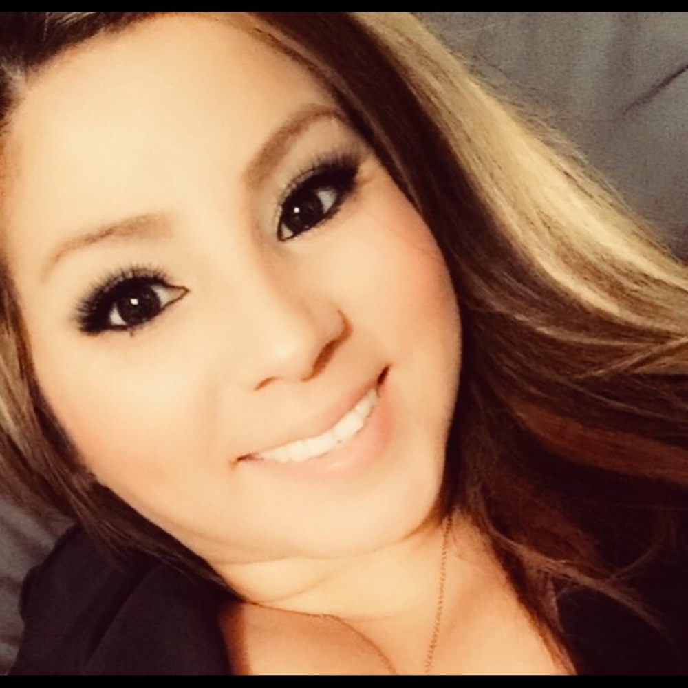 Meet your Posher, Vanessa